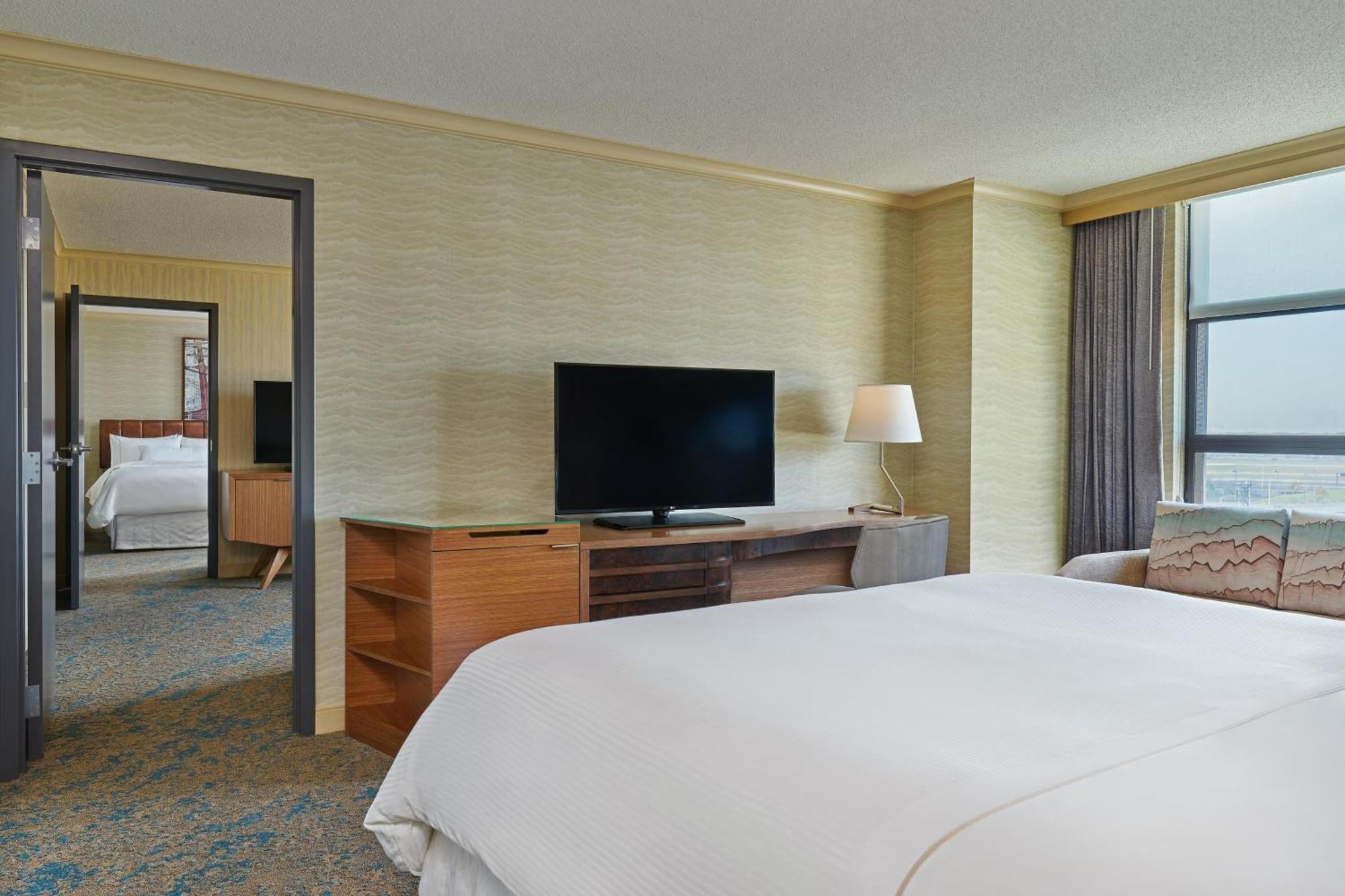 เดอะ เวสติน ดีทรอยต์ เมโทรโปลิแตน แอร์พอร์ต Hotel รอมิวลัส ภายนอก รูปภาพ