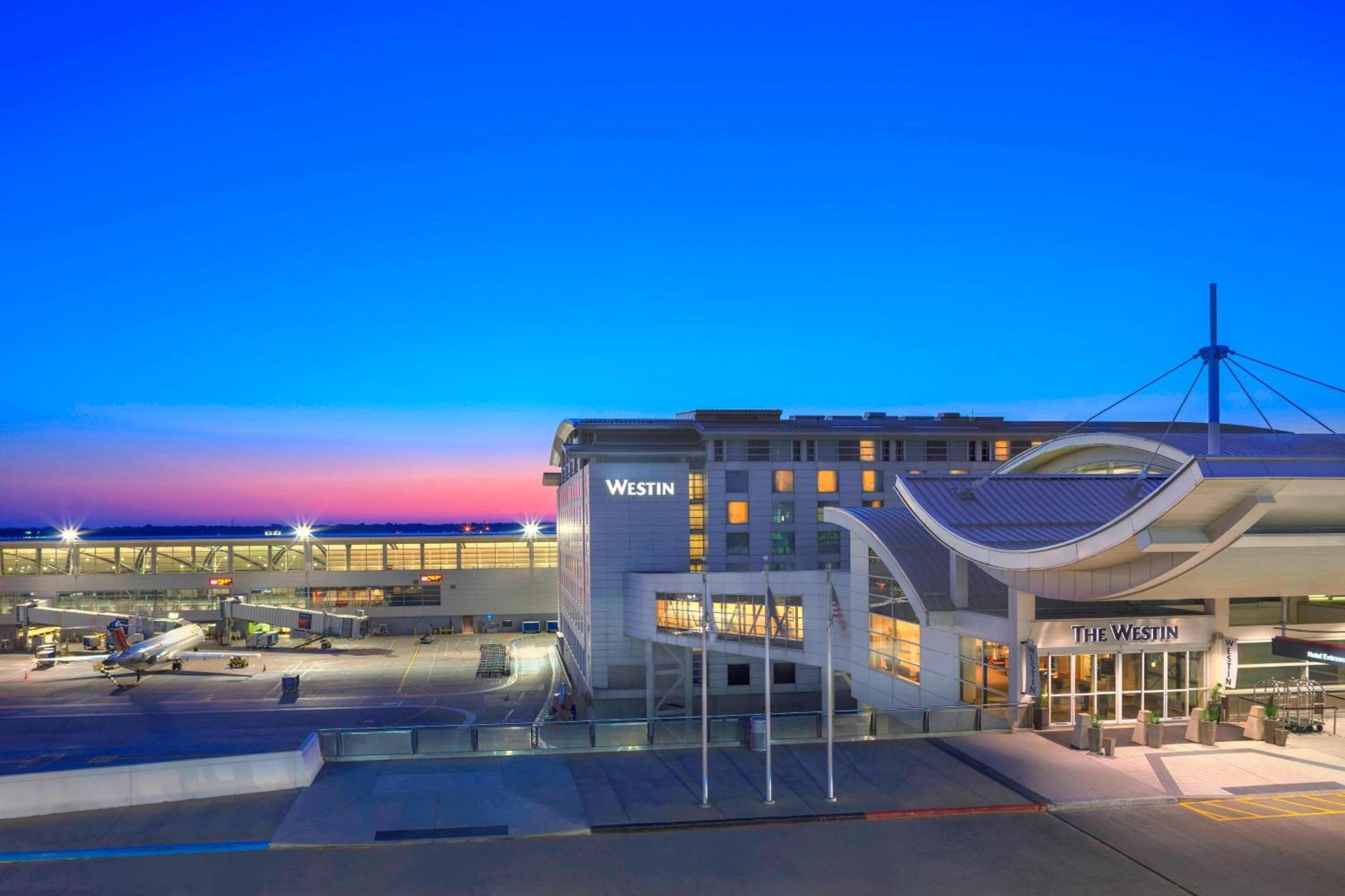 เดอะ เวสติน ดีทรอยต์ เมโทรโปลิแตน แอร์พอร์ต Hotel รอมิวลัส ภายนอก รูปภาพ