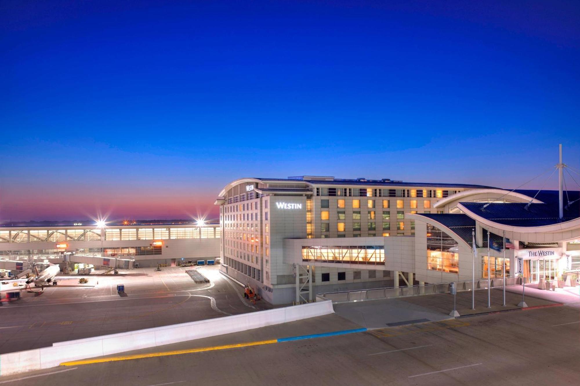 เดอะ เวสติน ดีทรอยต์ เมโทรโปลิแตน แอร์พอร์ต Hotel รอมิวลัส ภายนอก รูปภาพ